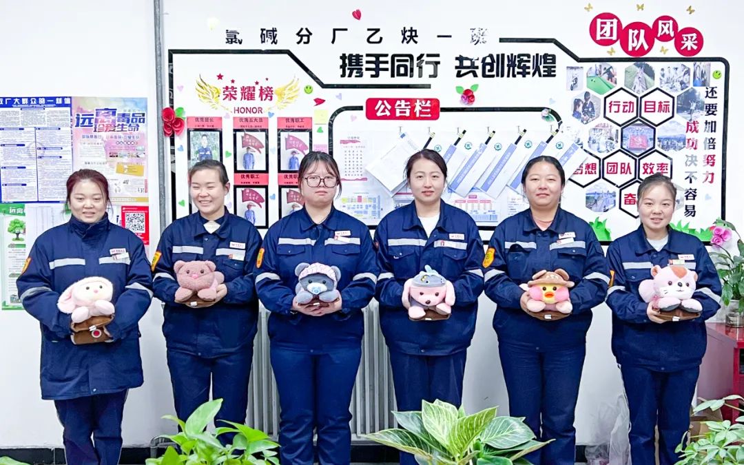 新疆宜化乙炔車間運行一班：立足崗位強技能，凝心聚力創(chuàng)佳績(圖3)
