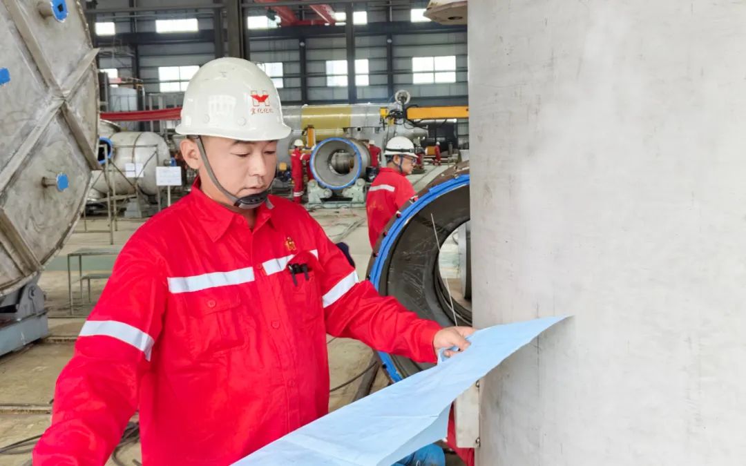 【宜化榜樣】化機公司杜國圣：加強班組管理，用實干詮釋擔當(圖4)