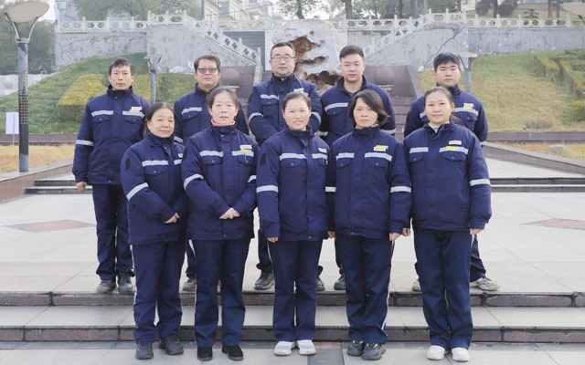 喜報(bào)！全國表彰，股份公司猇亭片區(qū)電解四班榜上有名！